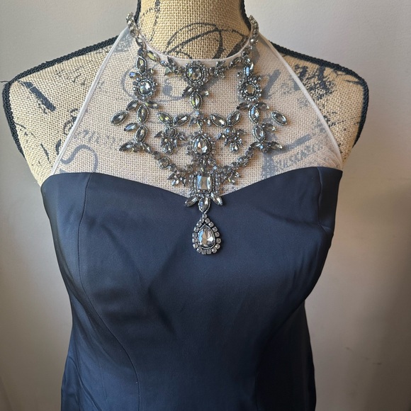 NEW Ann Taylor Black Dress Embellished JeweledHalter 327253 Formal/CocktailSmall - Picture 3 of 16